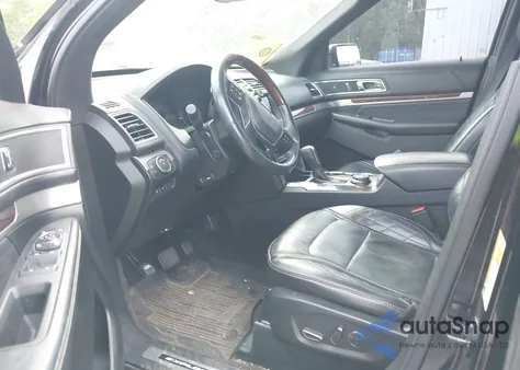 2017 Ford Explorer Platinum z USA, uszkodzony, nr VIN 1FM5K8HT9HGE09190